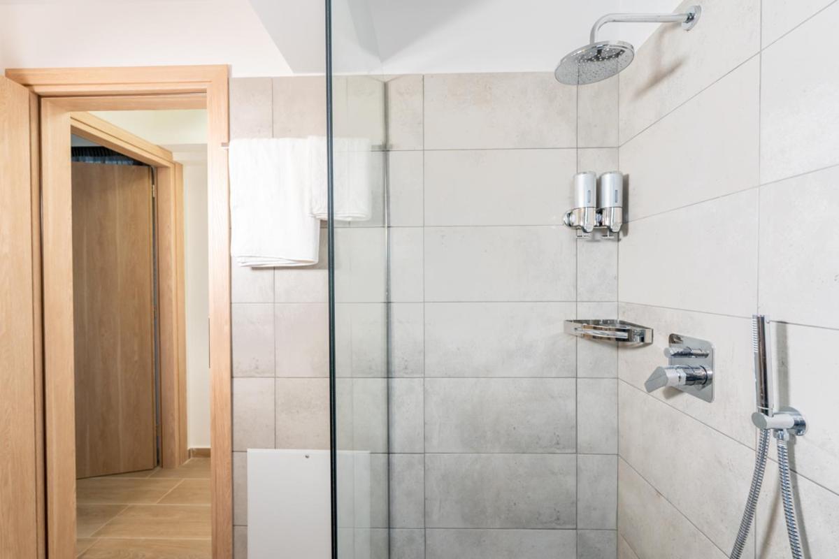 Appartement Iaira à Athènes Extérieur photo