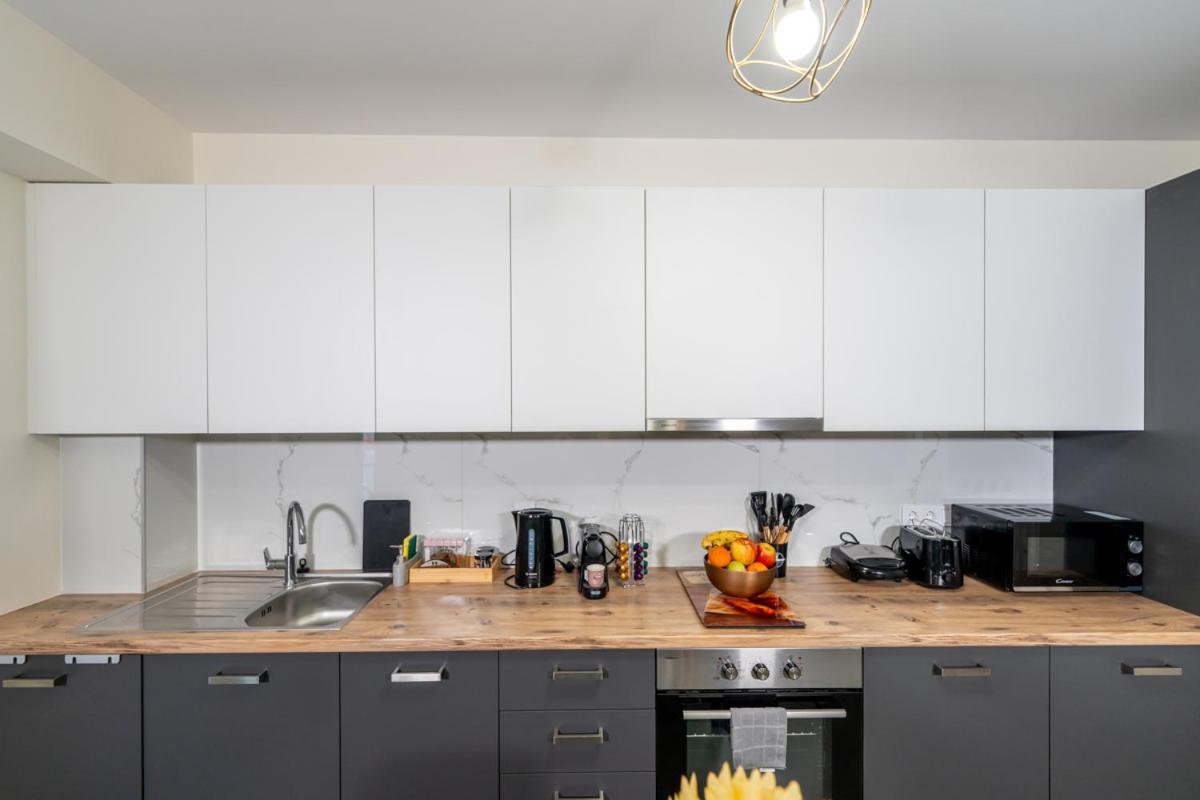 Appartement Iaira à Athènes Extérieur photo