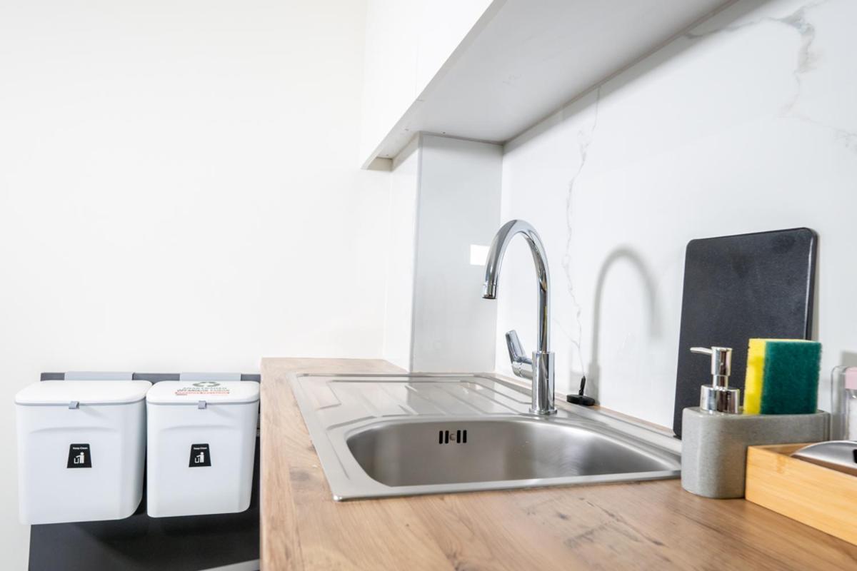 Appartement Iaira à Athènes Extérieur photo